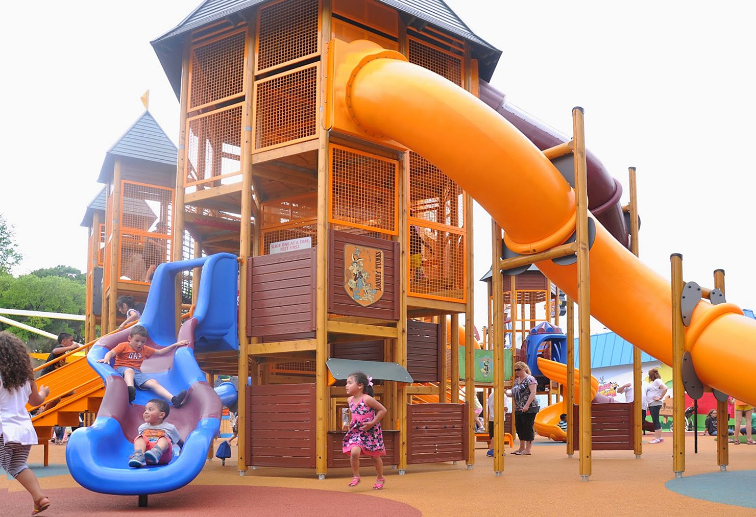 ●BOOM TOWN Bugs Bunny Boomtown — Bugs Bunny Boomtown Dallas-Fort Worth